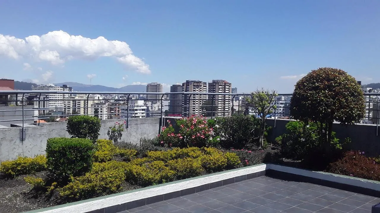 Like A Home With Balcony - 7Th Floor - Parking - Gym Quito Ecuador