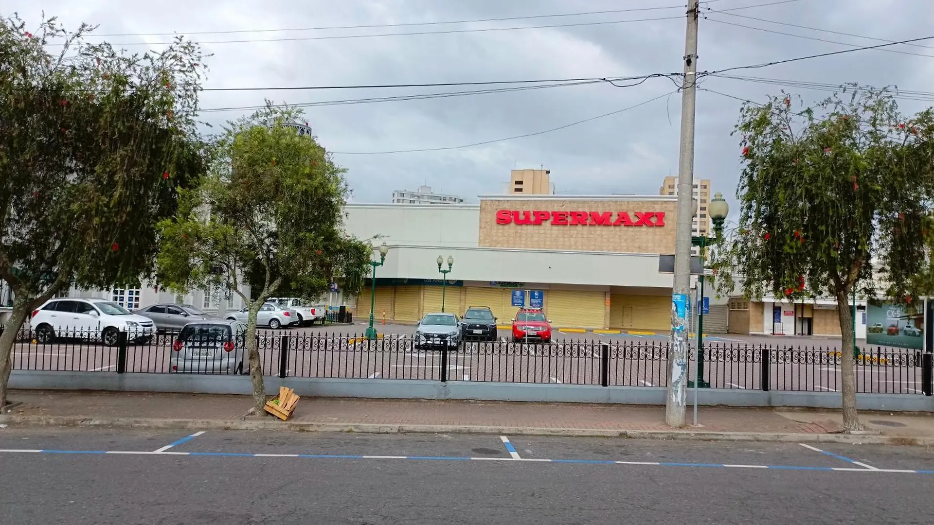 Like A Home With Balcony - 7Th Floor - Parking - Gym Quito Ecuador