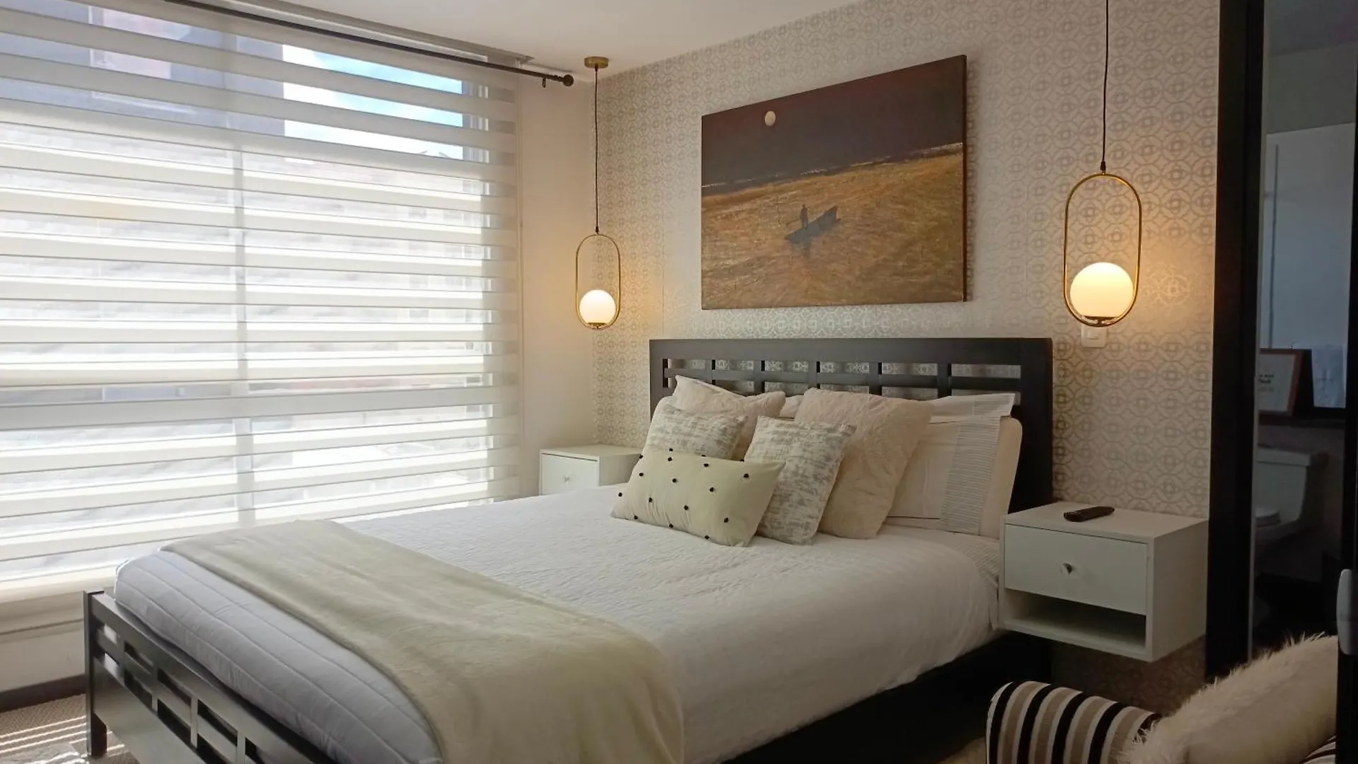 Like A Home With Balcony - 7Th Floor - Parking - Gym Quito 0*,